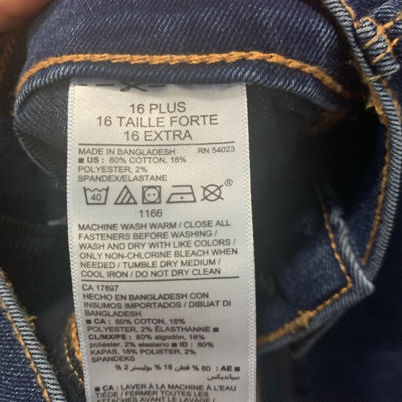 NWT plus old navy rockstar jeggings - Picture 3 of 4